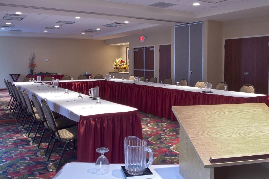 Hilton Garden Inn Columbus-University Area עסק תמונה