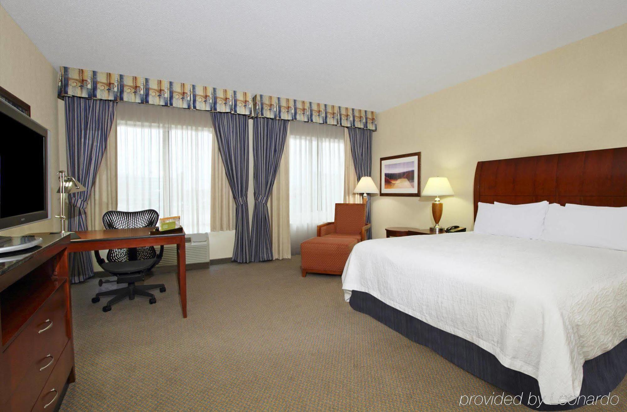 Hilton Garden Inn Columbus-University Area מראה חיצוני תמונה